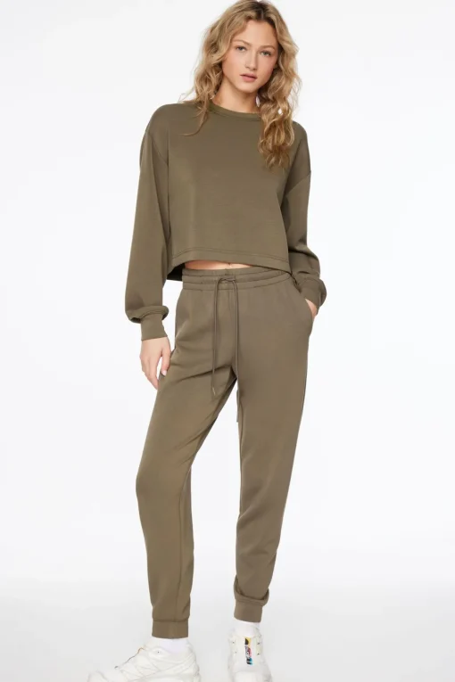 Dynamite Anywear Scuba Boxy Crewneck Sweatshirt Brown New