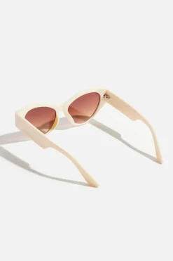 Dynamite Classic Wide Arm Cat-Eye Sunglasses White New