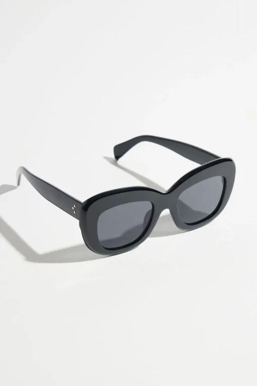 Dynamite Exaggerated Cat-Eye Sunglasses Purple Fashion