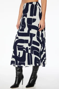 Dynamite Laure Pleated Chiffon Maxi Skirt Black Flash Sale