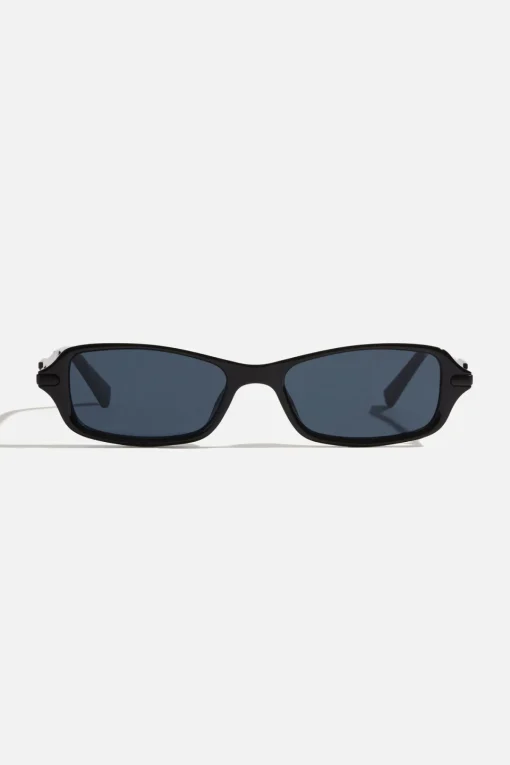 Dynamite LE SPECS | Bamboozler Sunglasses Black Hot