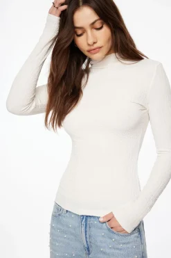 Dynamite Maisie Popcorn Textured Top White Best Sale