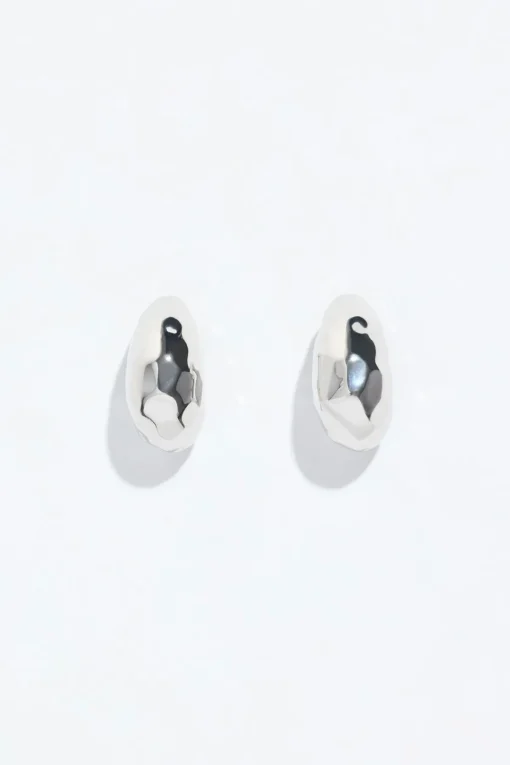 Dynamite Mini Hammered Drop Earrings Grey Store