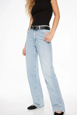 Dynamite Modern Buckle Belt Clearance
