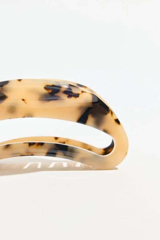 Dynamite Rounded Acetate Claw Hair Clip Brown Shop