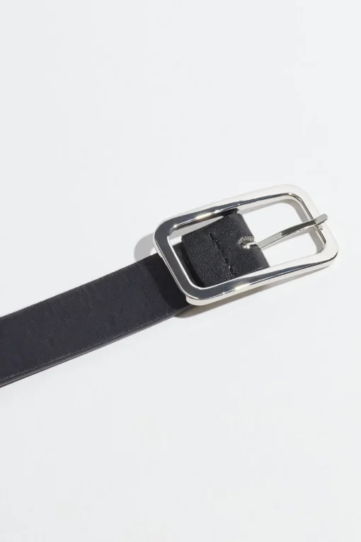 Dynamite Skinny Round Square Buckle Belt Store