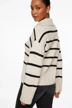 Dynamite V-Neck Polo Sweater Brown Discount